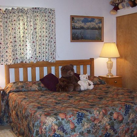 Black Bear Inn Dubois Kültér fotó